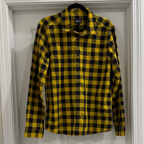 Patagonia Men's Shirt - Picture 1 of 3